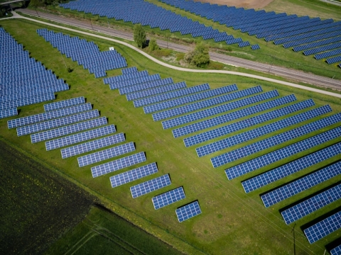 Global Solar PV Capacity Surpasses 3 TW as 698 GW Installed in 2025, IEA Report Shows