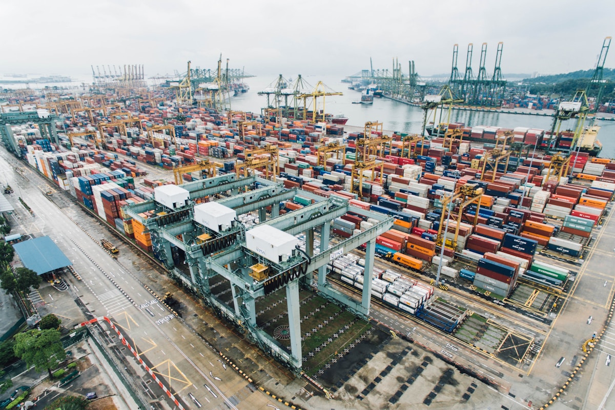 global trade and shipping
